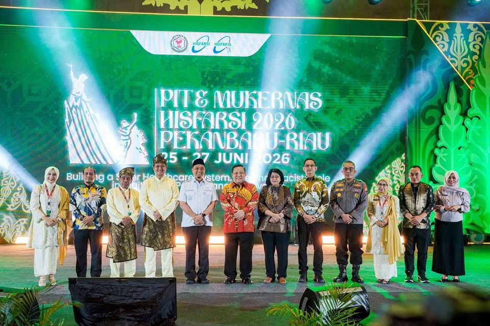 Wakil Walikota Pekanbaru Hadiri Opening Ceremony PIT dan Mukernas Hisfarsi PP IAI di SKA Co-Ex