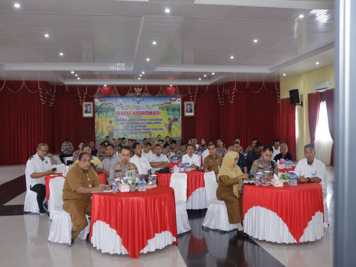 Dukung Swasemda Pangan dan Optimalisasi Lahan, Pemkab Kampar dan Polres Kampar Ikuti Pertemuan secara Zoom dengan Menteri Pertanian RI