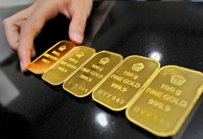 Harga Emas Naik menjadi Rp 960.000 per Gram