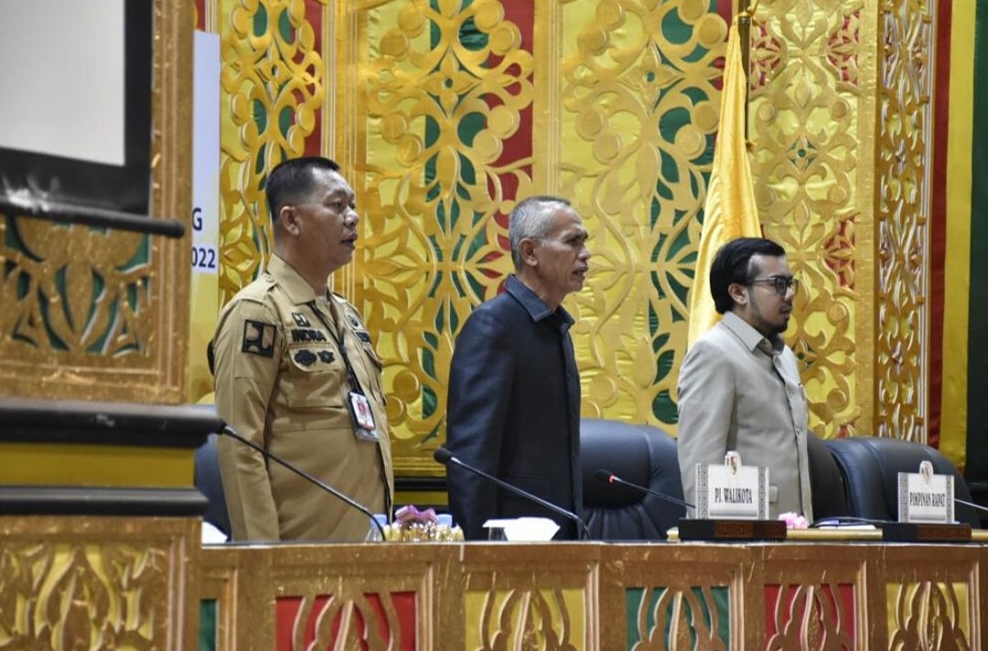 Rapat Paripurna DPRD Pekanbaru Terkait Penyelenggaraan Angkutan Massal di Pekanbaru