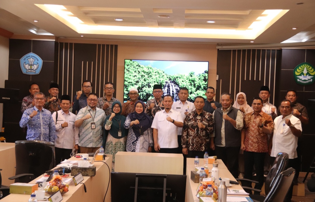 Pemko - Unri Sepakat 10 Danau Jadi Embung Wako Agung : Bisa Atasi Banjir 2 Kecamatan