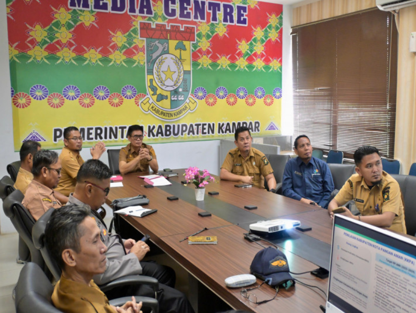 Pemerintah Kabupaten Kampar Ikuti Rakor Pengendalian Inflasi dan Evaluasi Program Strategis Nasional Bersama Mendagri
