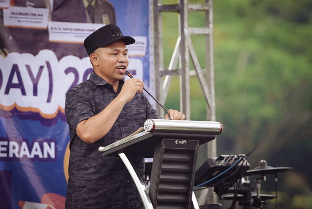 Peringatan May Day di Riau, Gubri Abdul Wahid Gandeng Buruh Berdialog Kolaborasi