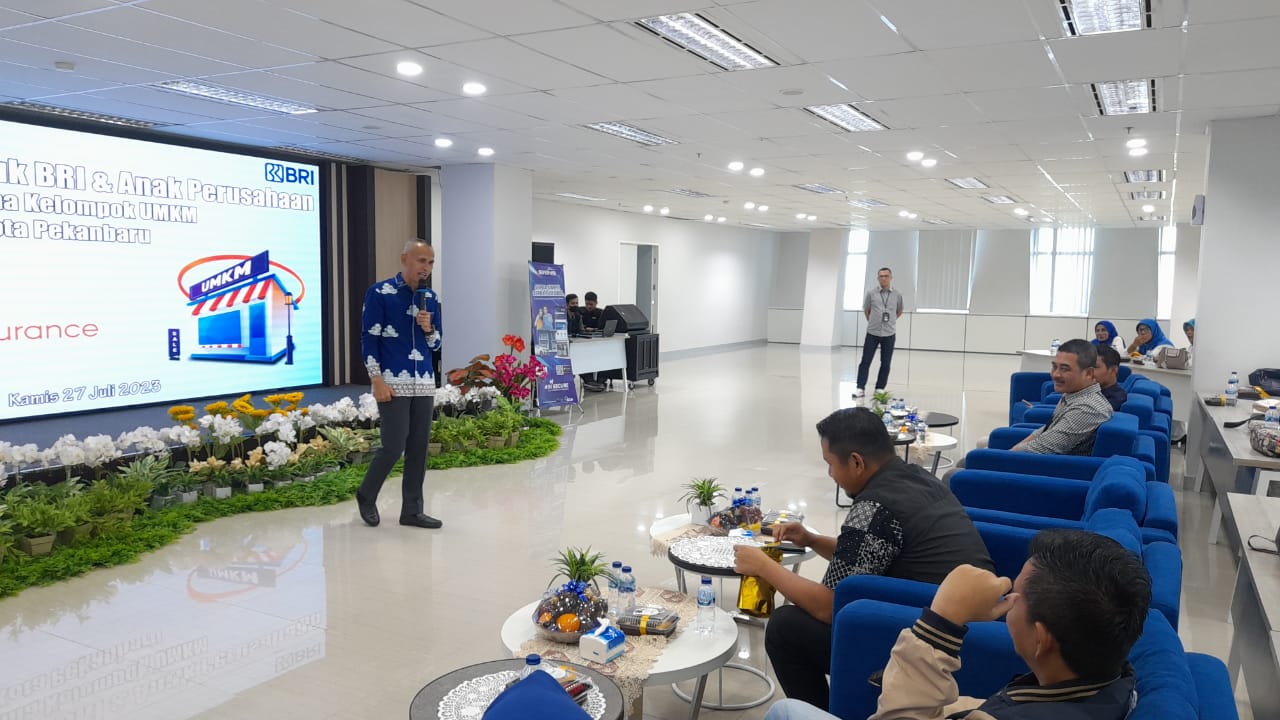 Wakil Ketua DPRD Pekanbaru Ir Nofrizal,MM, Hadiri Acara Sosialisasi Produk BRI dan Anak Perusahaan serta Berikan Dukungan UMKM Pekanbaru