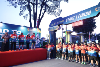 Polda Riau Gelar Pemanasan Road To Riau Bhayangkara Run 2025