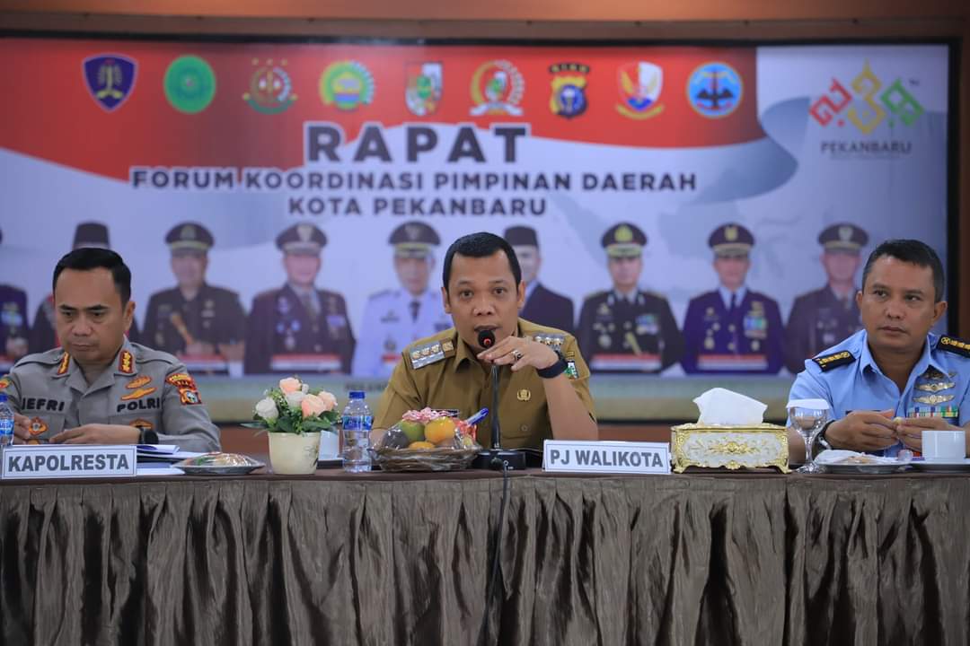 Pj Wali Kota Pekanbaru Pimpin Rapat Forum Koordinasi Pimpinan Daerah (Forkopimda)