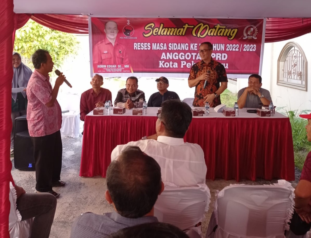 Reses Robin Eduar SE MH, Warga Payung Sekaki Keluhkan Kondisi Jalan Rusak