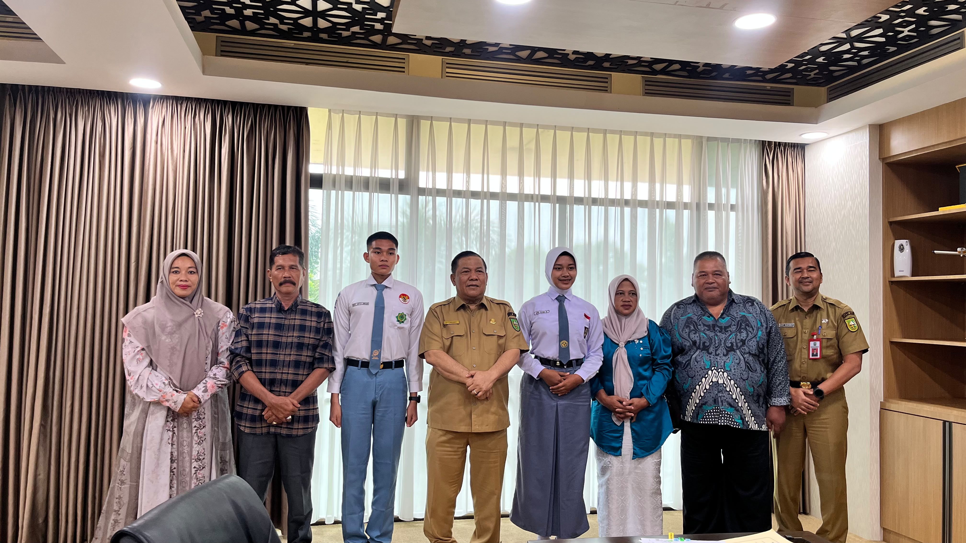 Plt Gubri Lepas Capaska Asal Riau Menuju Jakarta