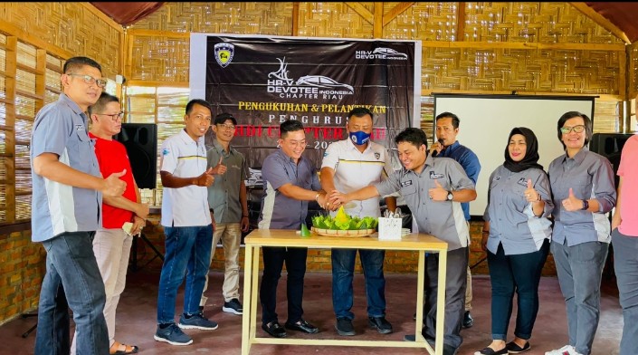 Mirwansyah Resmi Dilantik Sebagai Ketua HDI Riau