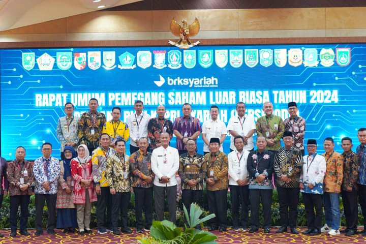Pj Walikota Pekanbaru Ikuti RUPSLB Bank Riau Kepri Syariah