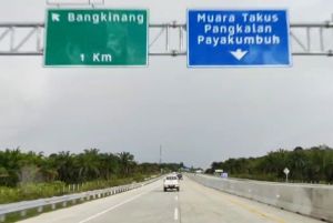 Besok Tol Pekanbaru - Bangkinang Resmi Dibuka, Gubri Syamsuar : Patuhi Rambu Lalu Lintas