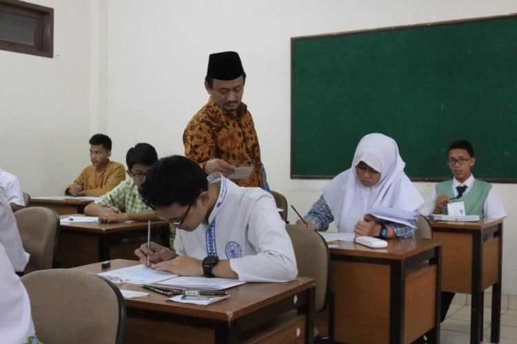 Kabar Gembira, Tunjangan Insentif Guru Madrasah Non PNS Sudah Dibuka, Begini Caranya