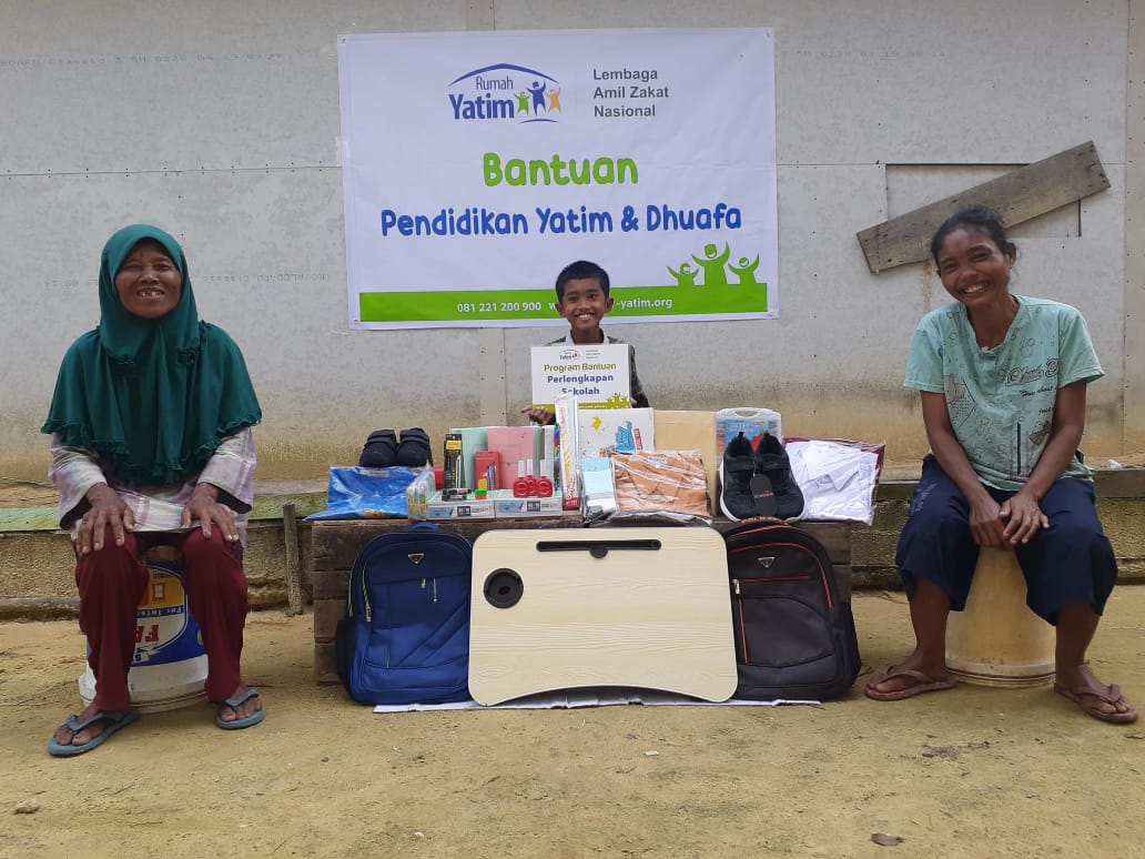 Syaiful Amri, Yatim Asal Riau Terima Bantuan Pendidikan Lanjutan Rumah Yatim