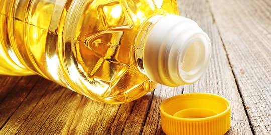 Hari Ini Pemerintah Mulai Berlakukan Kebijakan Minyak Goreng Rp14.000 Per Liter