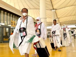 Besok Calon Jemaah Haji Riau Berangkat ke Arab Saudi dari Embarkasi Batam