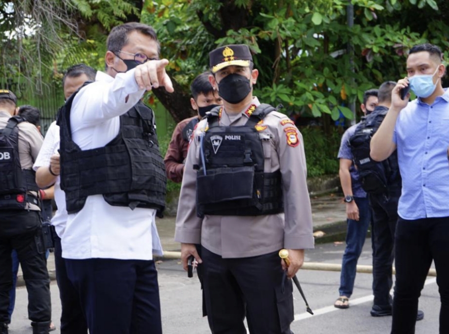 Kapolda Sulsel  Sebut Bom Bunuh Diri di Gereja Katedral Makassar High Explosive