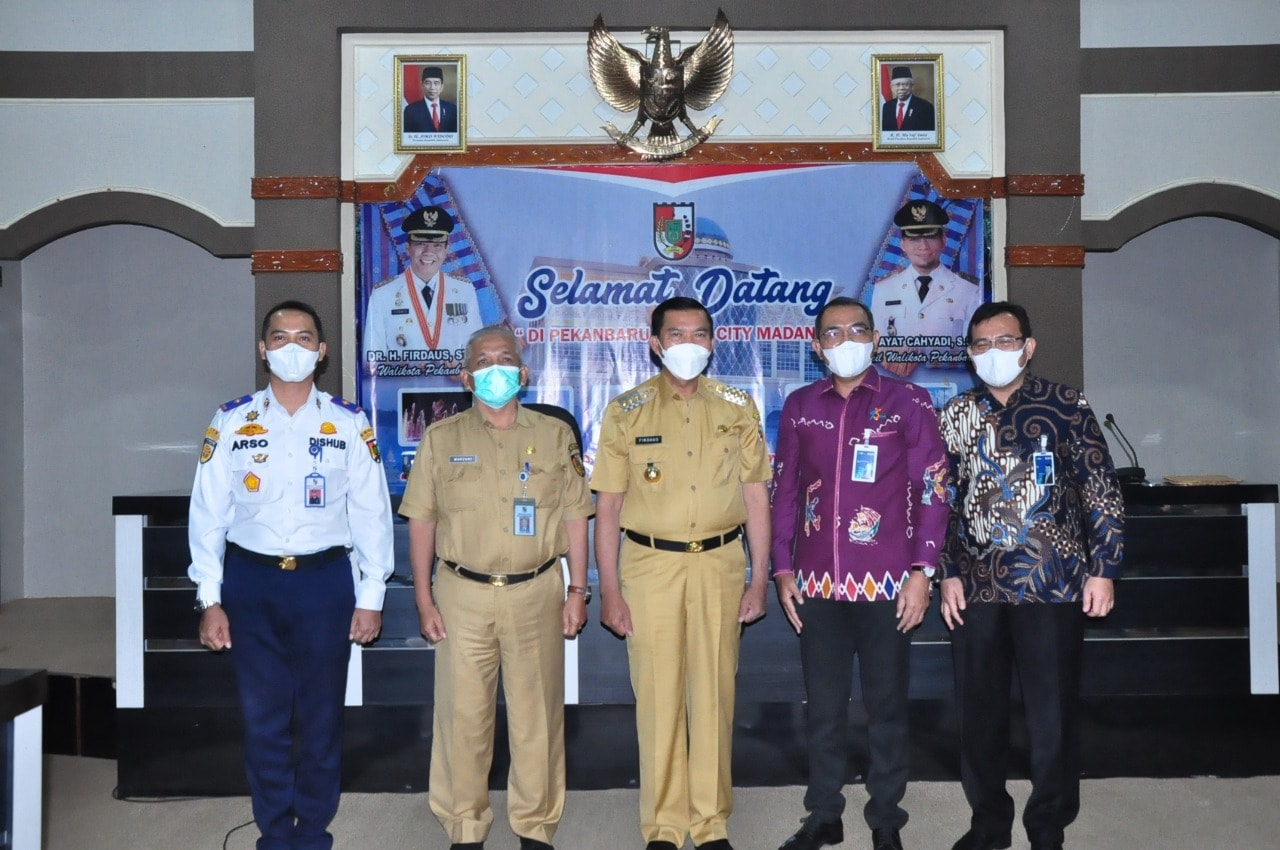 Wali Kota, DLHK, dan Dishub Teken Kerja Sama dengan BNI