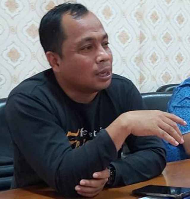 Ketua DPRD Pelalawan Soroti Lambannya Kinerja DLH Pelalawan Terkait Pengambilan Sampel Limbah