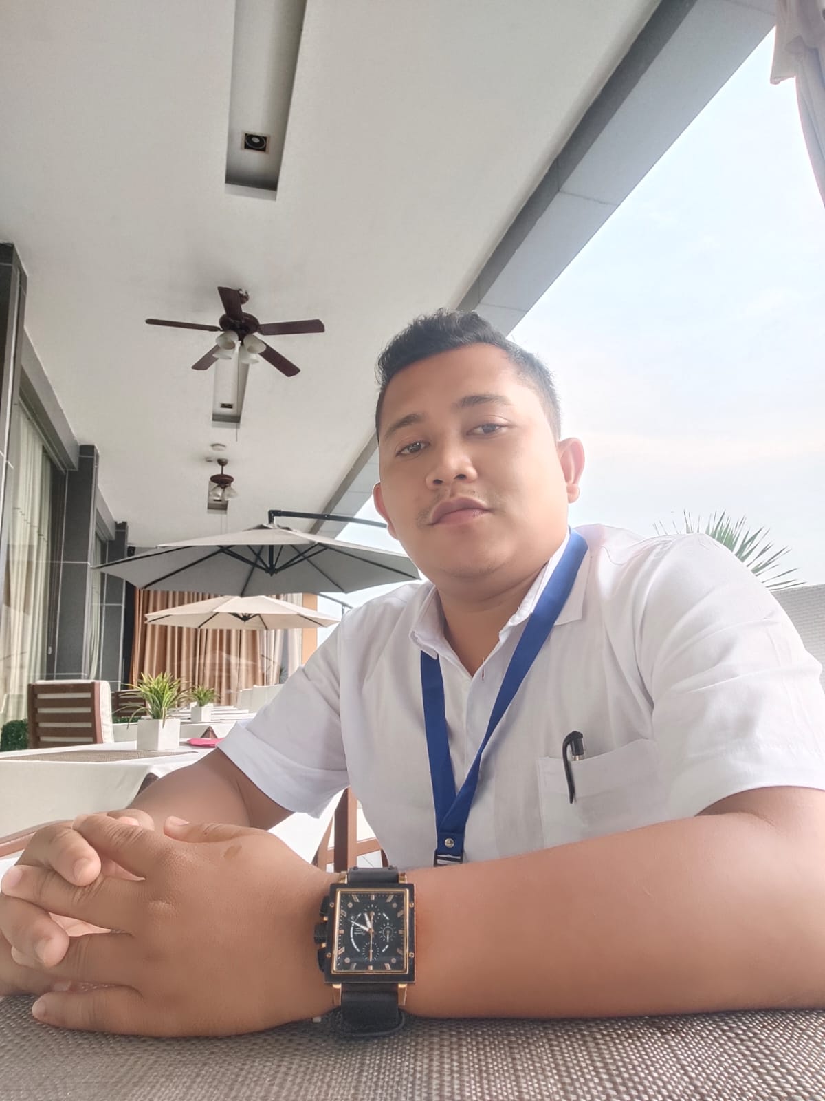 SELALU MANGKIR ATAS PANGGILAN PIHAK KEPOLISIAN , ANGKI MEI PUTRA SH : LARSHEN YUNUS TIDAK MENCERMINKAN SIKAP SEORANG AKTIVIS DAN PRAKTISI HUKUM PEKANBARU