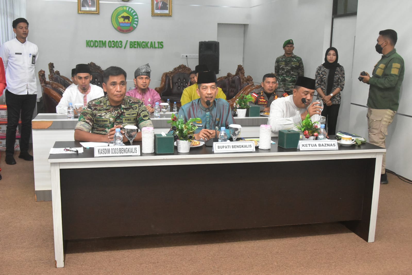 Hari Juang TNI AD, Kodim 0303 Bengkalis Serahkan Sembako