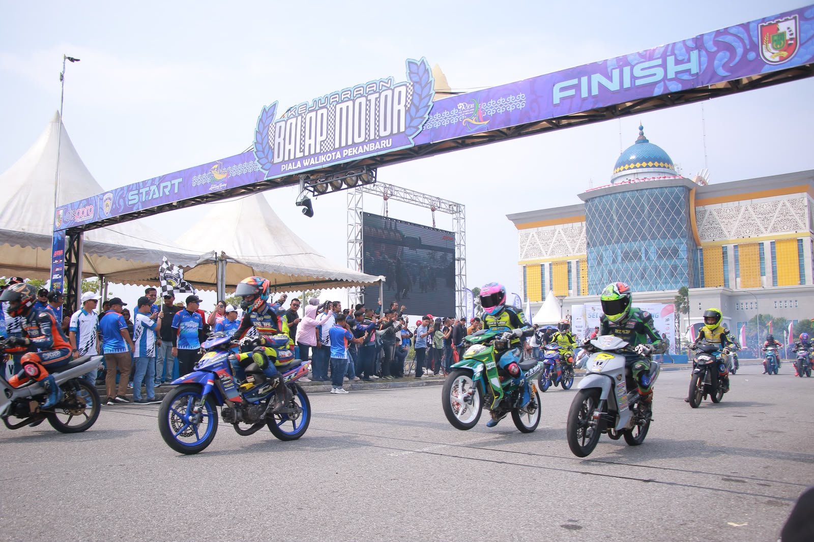 Wako Agung Buka Jalan Balap Motor Rutin di Pekanbaru, Targetkan Pembalap Nasional Merapat