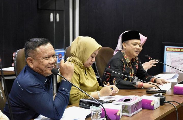 Hearing dengan Bapenda Pekanbaru, Komisi II DPRD Pekanbaru Minta Bapenda Serius Gali Potensi Pajak untuk PAD