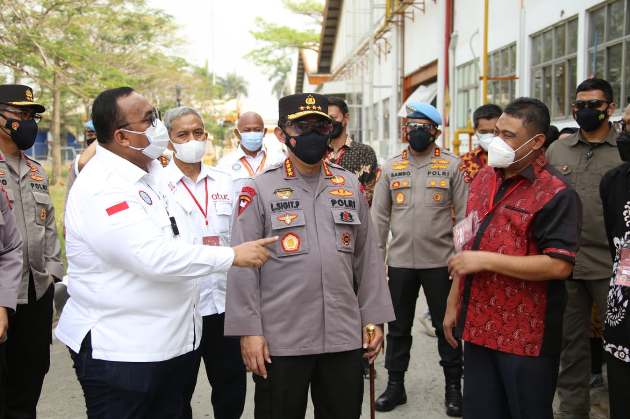 Vaksinasi Digencarkan, Kapolri Harap Pertumbuhan Ekonomi Membaik