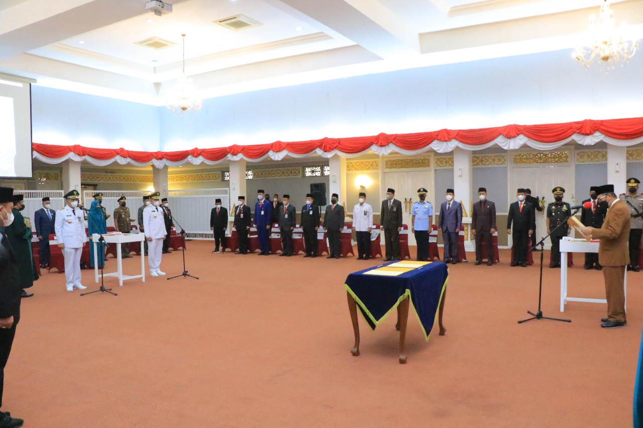 Sekdako Hadiri Pelantikan Pj Wako Pekanbaru