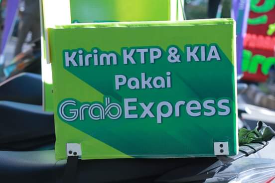 Pengantaran KTP dan KIA Via Grab Masih Berlanjut