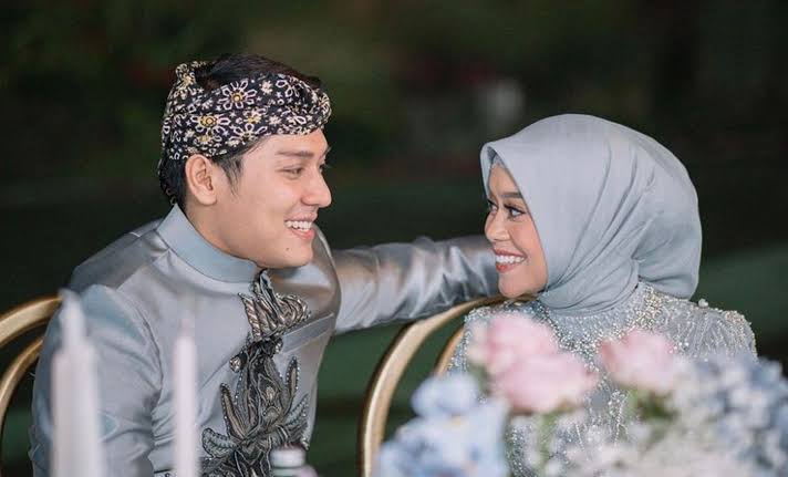 SAH! Mas Kawin Rizky Billar untuk Lesti Kejora Sebesar US$72.300