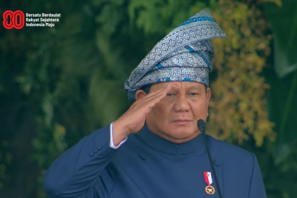 Ini Makna Tanjak Riau yang Dipakai Presiden Prabowo di Istana Merdeka
